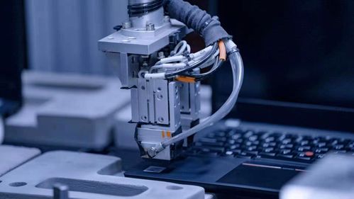 AI終端設(shè)備爆款初現(xiàn)，智能眼鏡引領(lǐng)科技巨頭多品類業(yè)務(wù)收獲期